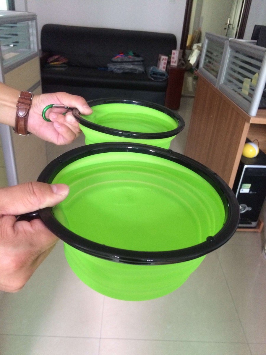 2 Pack XL 34oz Collapsible Travel Bowls for Larger Pets